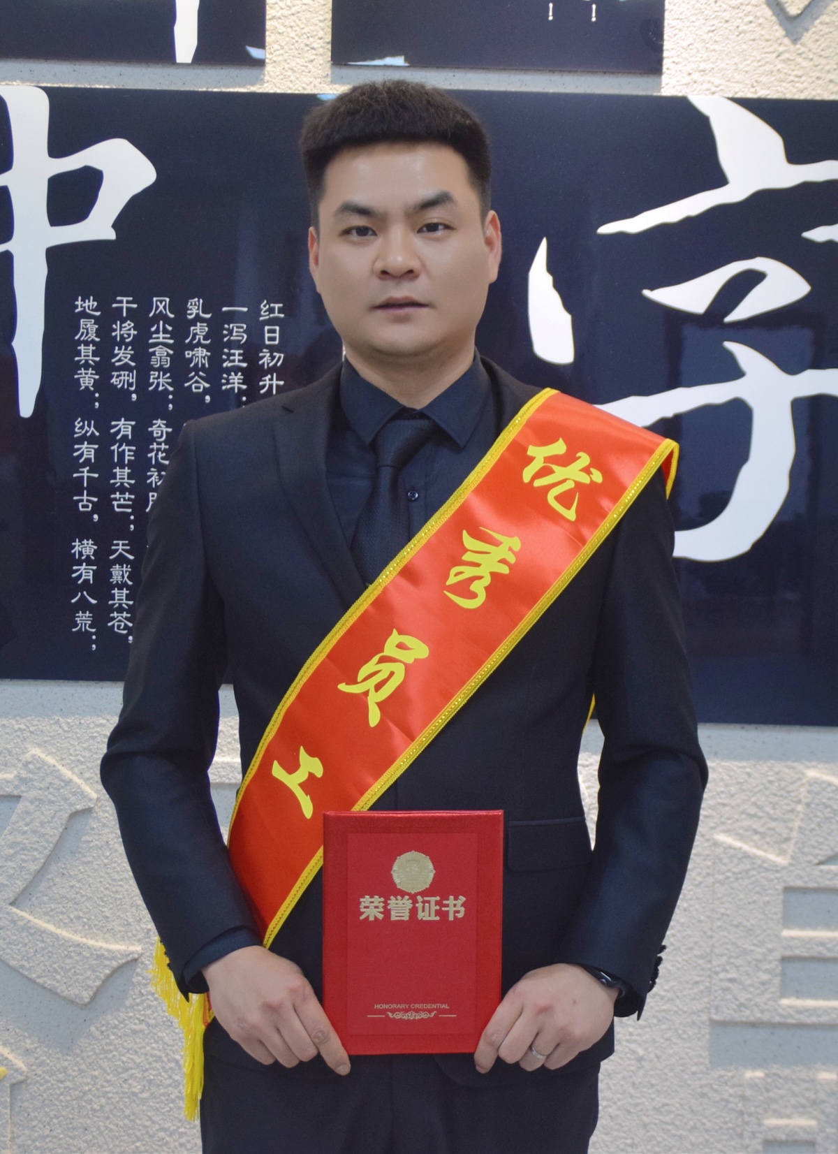500695836_副本.jpg
