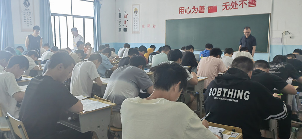又到一年丰收时：杭现汽修高级工认定顺利完成